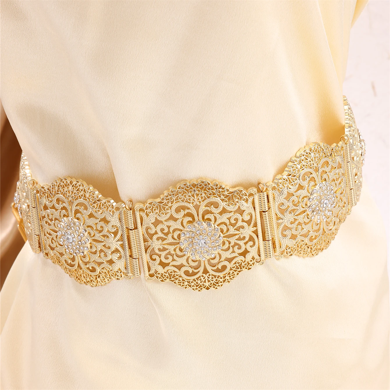 Moroccan Gown Belt Floral Pattern Cutout Design Rhinestone Embellished Arab Ladies Wedding Party Waist Chain