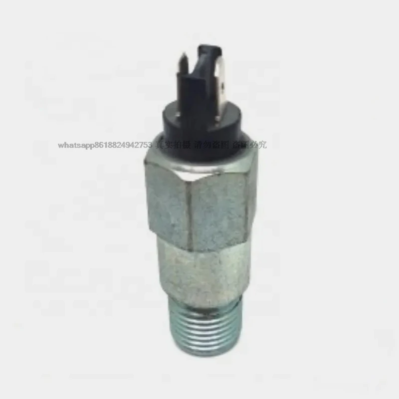 

Parts Oil pressure switch 11039376 for Volvo VOE11039376