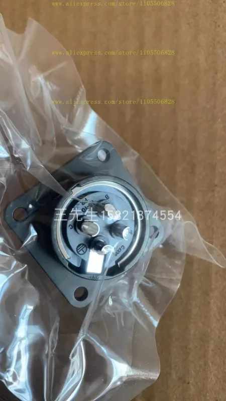 

Spot original Japanese imported DDK connector socket plug CE05-2A18-10PD-D