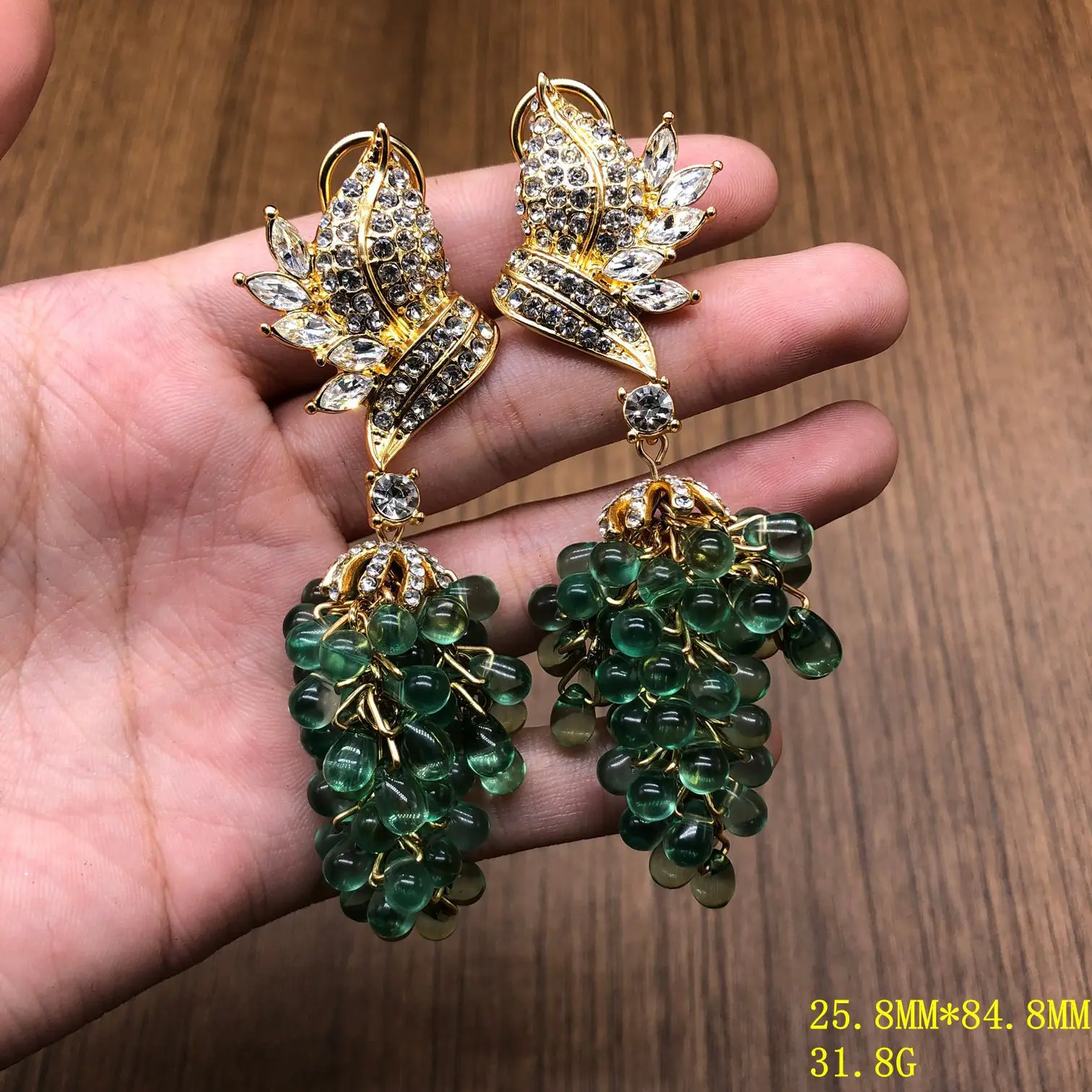 Retro heavy industry grape bunch stud earrings  temperament earrings  retro diamond-encrusted resin earrings
