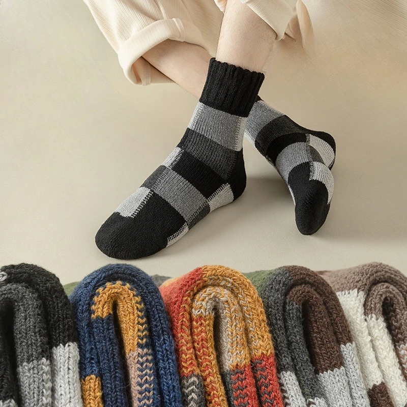 

5 pairs Men's autumn winter mid tube thick socks men's retro simple comfortable warm casual versatile mid tube socks 2026