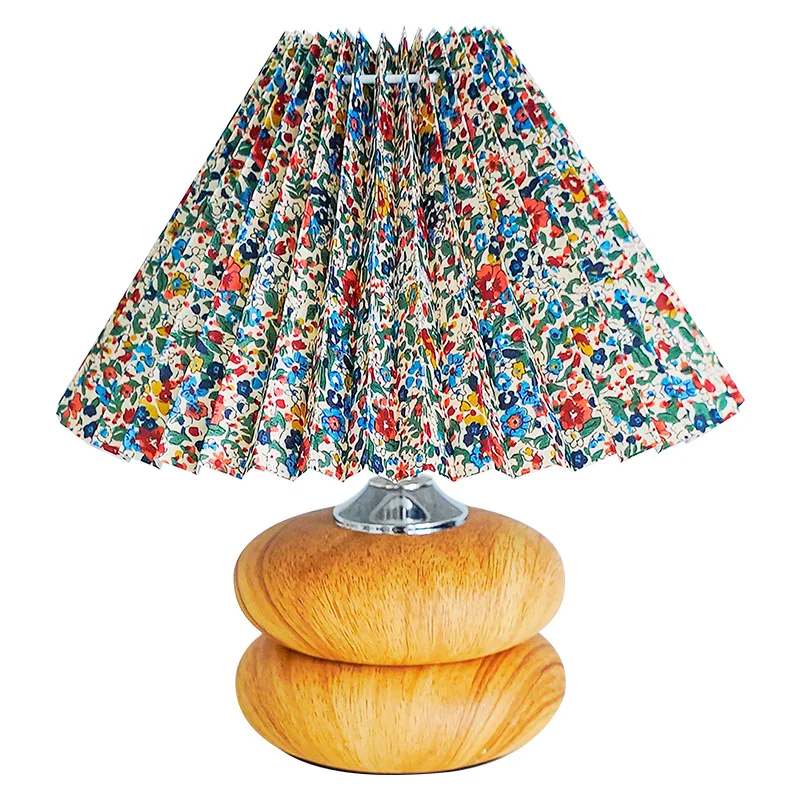 Quarto retro plissado floral high-end lâmpada de mesa com iluminação de cabeceira personalizada proteção para os olhos atmosfera pequena luz noturna