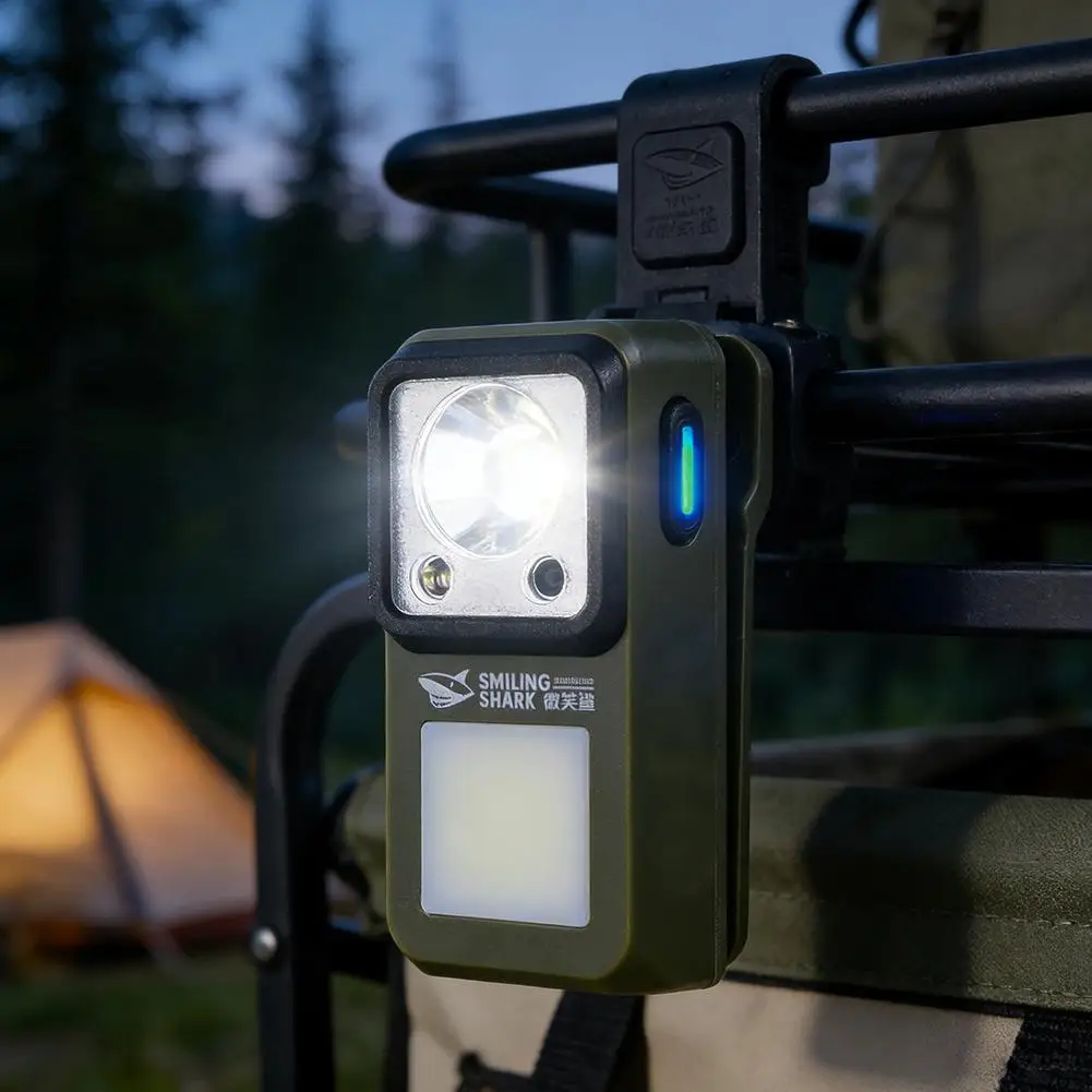 LED-Taschenlampe mit Magnetklemme für den Außenbereich, extrem lange Leuchtdauer, Arbeits- und Notfalllampe, wiederaufladbar, zum Anbringen, ideal zum Campen und Wandern. – Detail 4