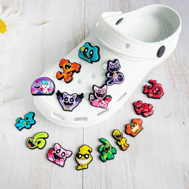 MINISO Character Shoe Charms uśmiechnięte zwierzęta ozdoby do butów szpilki dla kobiet chłopiec dziewczęta sandały chodaki klamry akcesoria prezenty