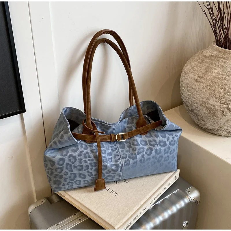 Leopardenmuster Gürtelschnalle Unterarm Umhängetasche, Vintage Große Kapazität Frauen Einkaufstasche, 2025 Herbst Winter Neue Top Griff Handtasche – Detail 7