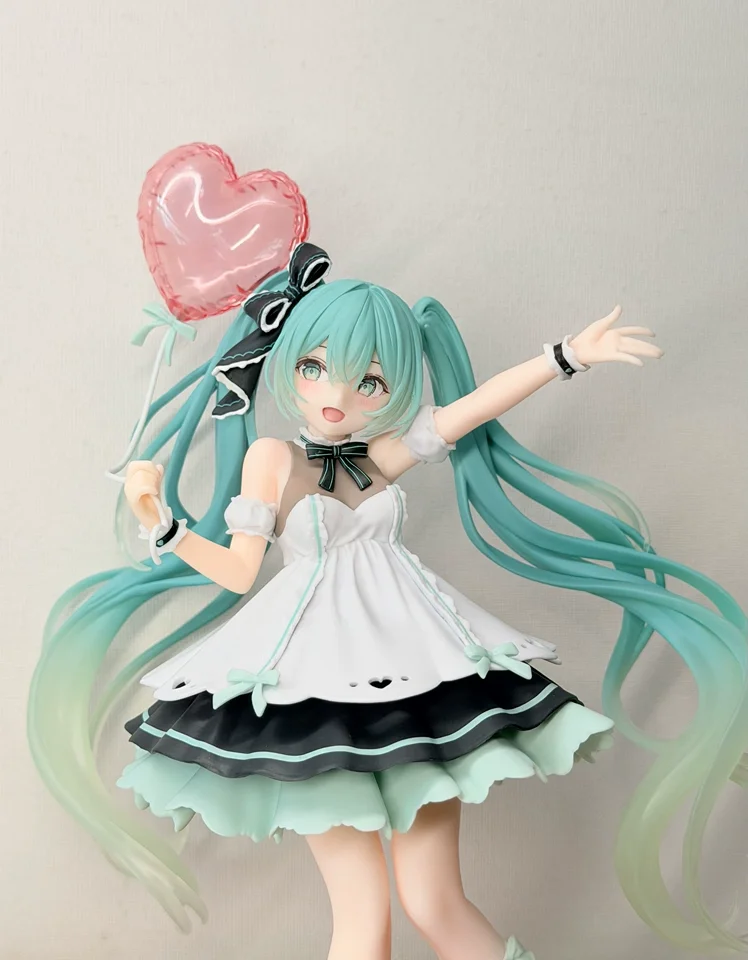 veritable-hatsune-miku-version-fete-d'anniversaire-2025-figurine-de-collection-vocaloid-ornement-de-bureau-cadeau-de-festival