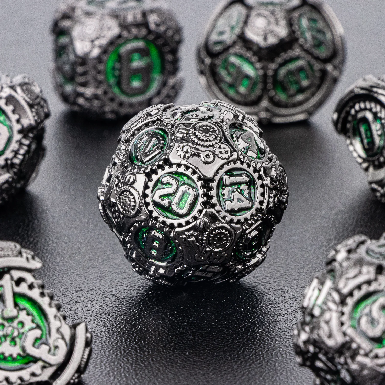 

Green Metal D&D Dice for Dungeons and Dragons, RPG Metal Gear DnD Dice Set Gifts, D and D Dice, Gears Metal Dice