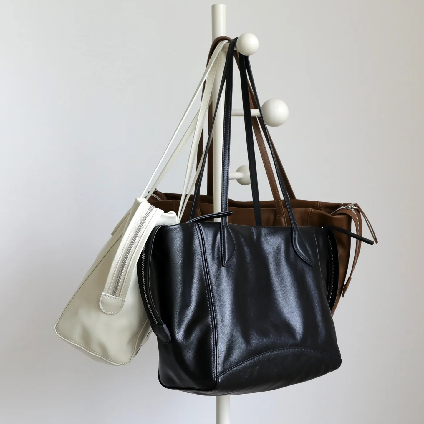 

FIRMRANCH High-end Vintage Vegetable-Tanned Cowhide Large Capacity Commuter Tote Minimalist Solid Color Women's Shoulder Pouch