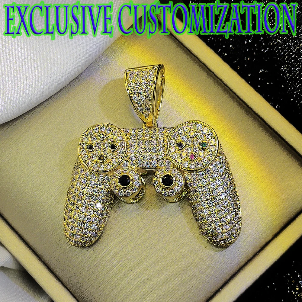 Hip hop trend custom necklace, new gemstone embedded game controller gold pendant, plated with 18K gold popular craftsmanship