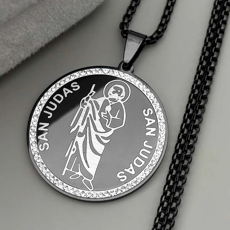 

Saint Judas Medal Pendant Necklace For Women Men Stainless Steel Silver Color Rhinestone Catholicism San Juda Chain Jewelry