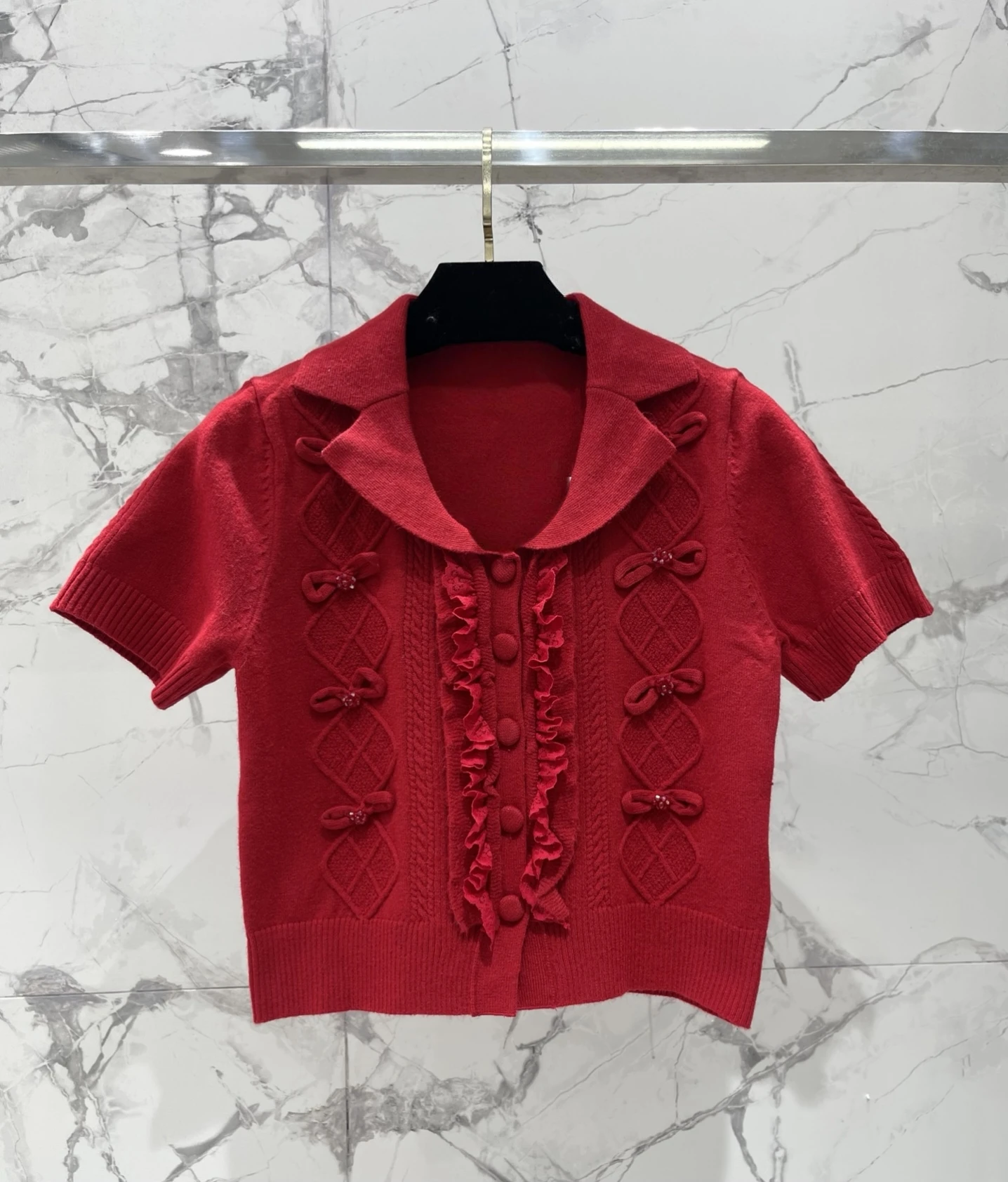 

Новинка: Женский модный вязаный кардиган с красным бантом и милым принтом, короткий рукав, весенний сезон