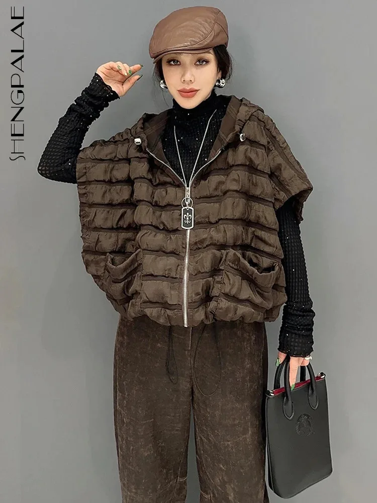 Shengpalae Koreaanse Mode Vrouwen Capuchon Gilet Effen Kleur Veelzijdige Rits Plooien Vrouwelijke Vest Tops Winter 2024 Nieuwe Tij 5r8127