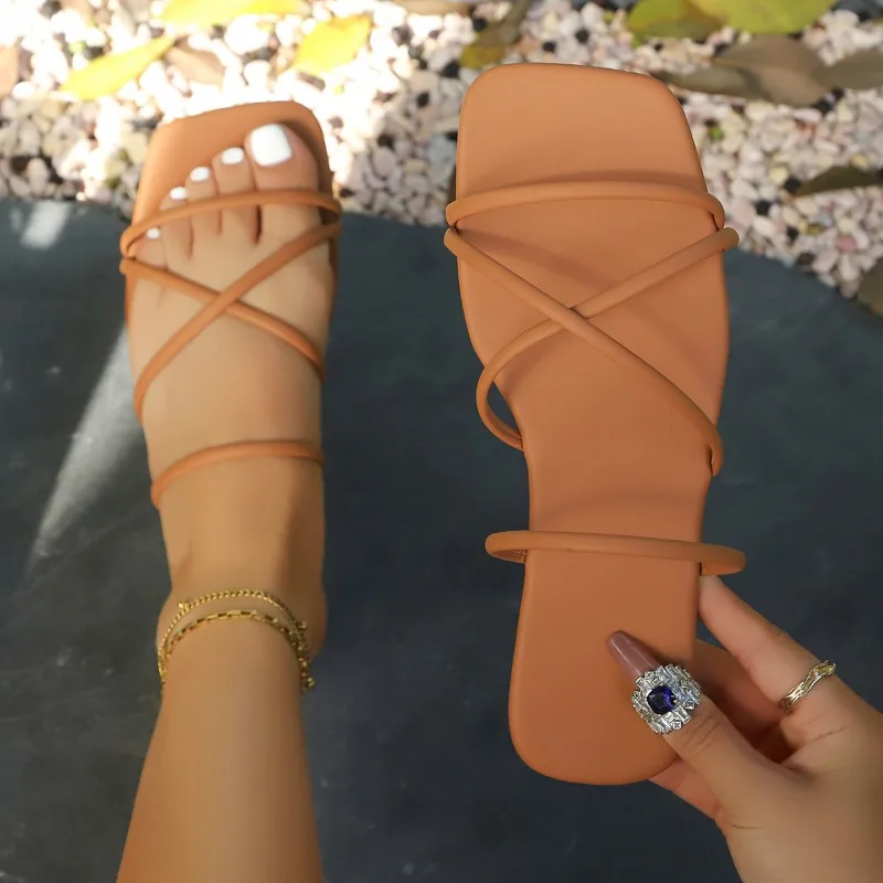 

Summer New Women Simple Style Flat Slippers Fashion Elegant Solid Color Square Toe Female Shoes Casual Comfortable Sandals
