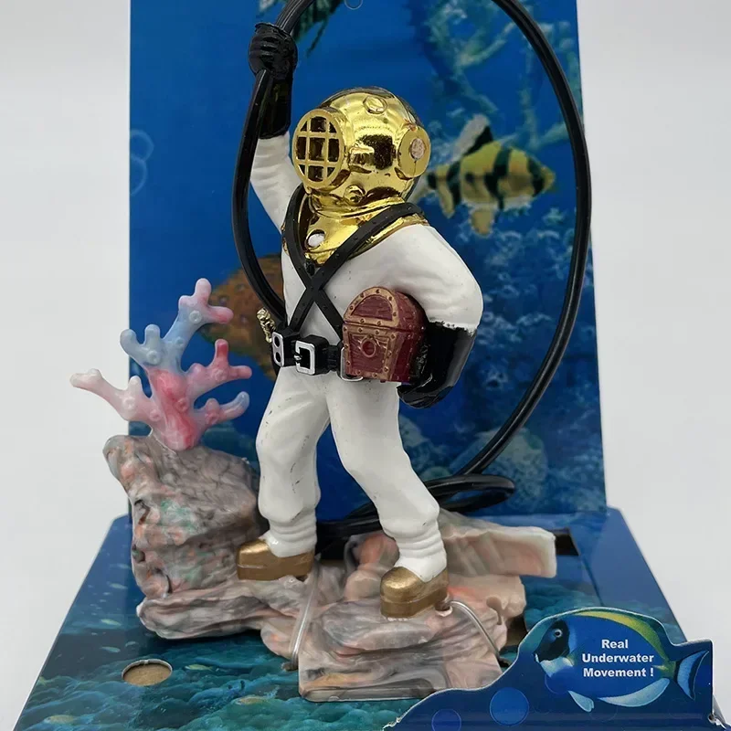 Aquarium Landscaping decoration Fish Tank Waterscape Treasure Box Air drive Frogman Diver work with air pump accessories