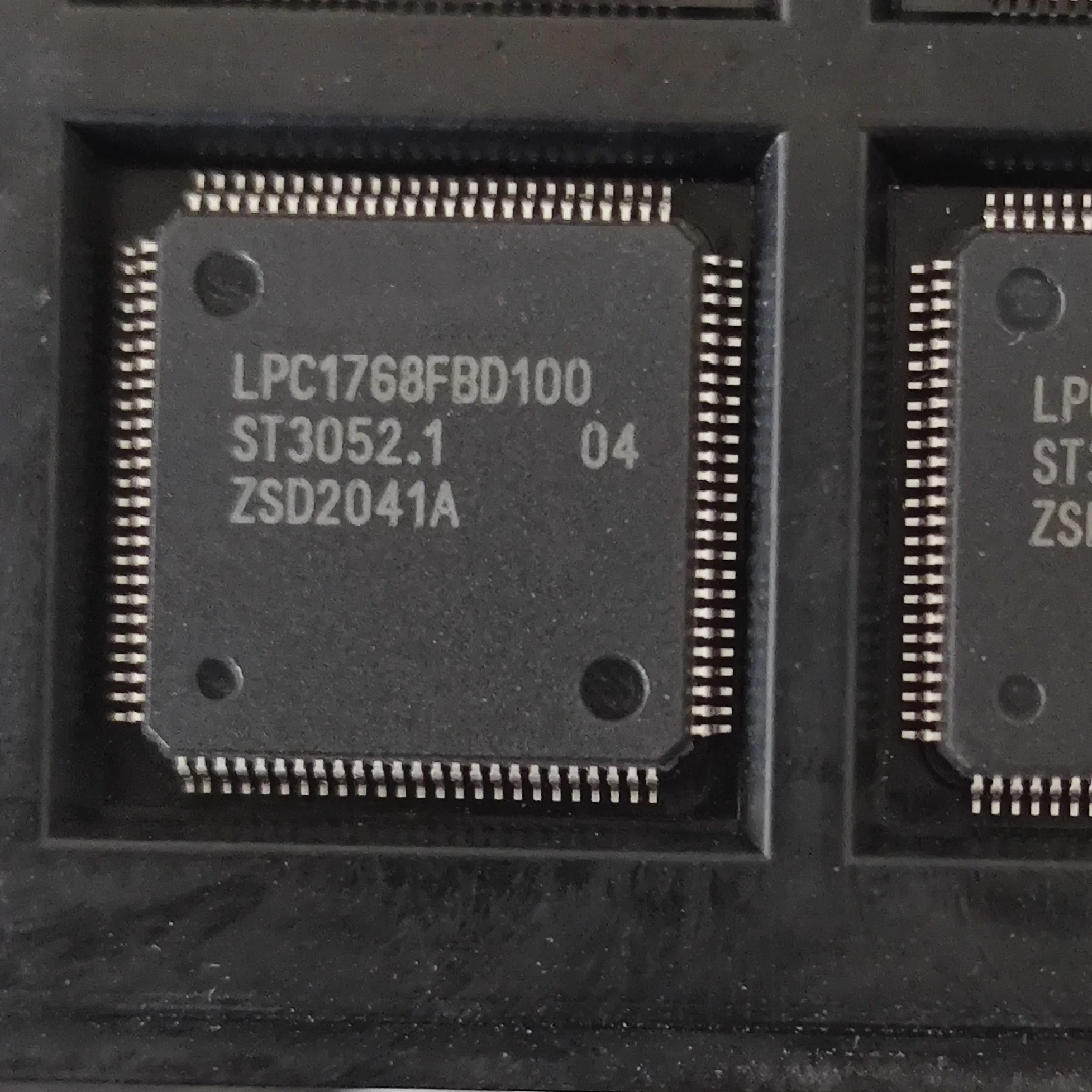 LPC1763FBD100 LPC1764FBD100 LPC1765FBD100 LPC1766FBD100 LPC1767FBD100 LPC1768FBD100 LPC1769FBD100 QFP-100 Brand New Original 