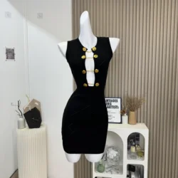 Sexy Double Breasted Metal Chain Dress Sleeveless Hollow Out Bodycon Knitted Mini Dress Women Party Club Slim Fit Vestidos N225