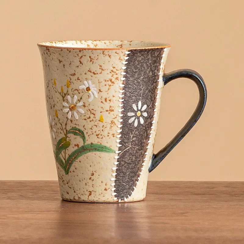 DSA blue and white flint red ceramic mug gold-painted hand-painted small daisy Coke cup high-end household drinking cup