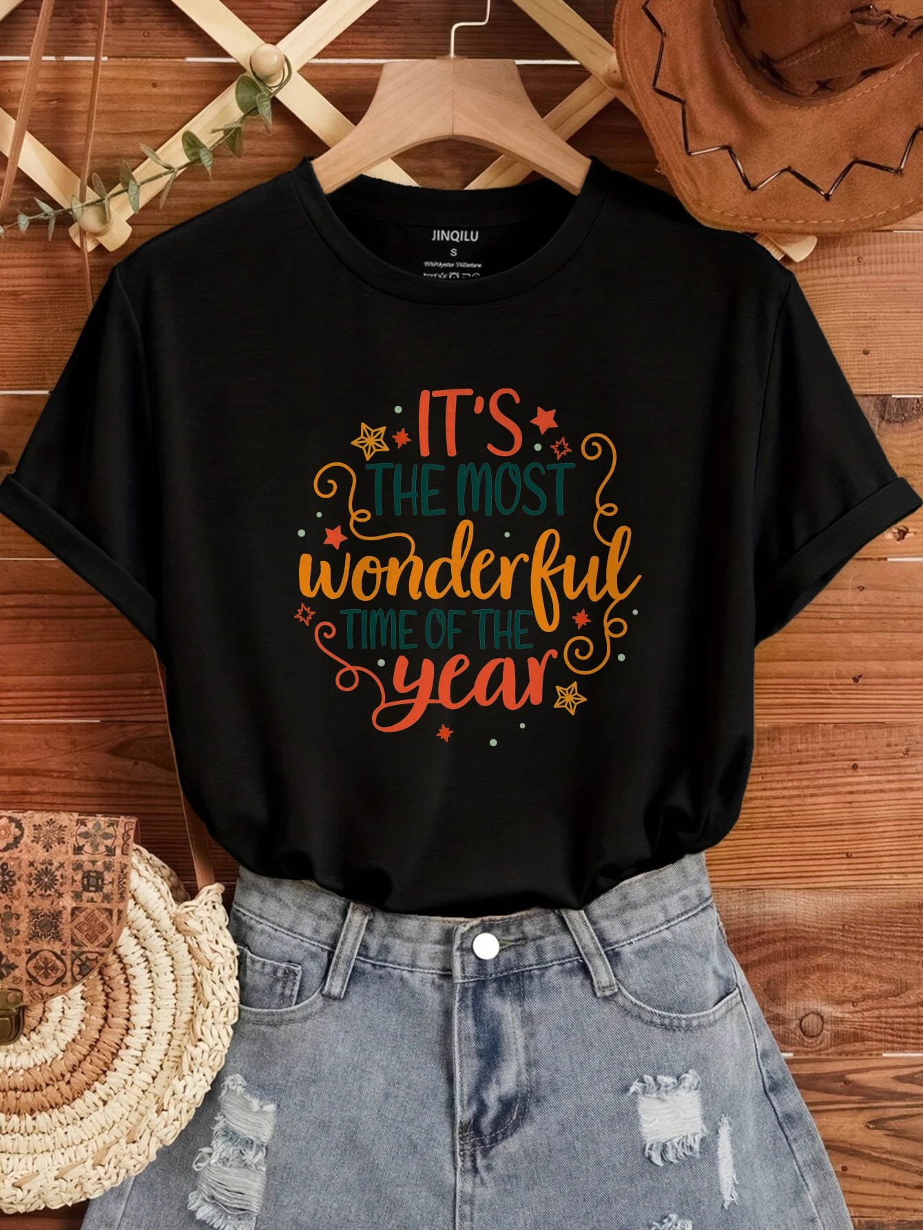 

2025 топы с принтом английского граффити в стиле ретро, летняя повседневная женская футболка для юниоров, мягкая модная футболка, удобный топ для женщин до 24 лет