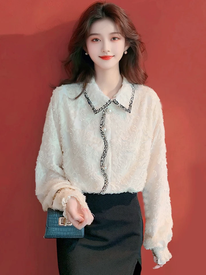 

Autumn Winter Thickened Lace Long-sleeved Shirts & Blouses Top Women's Elegant and Youth Woman Blouses Cute Tops Womens Clothing