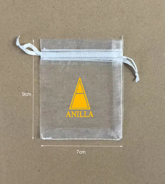 300pcs 7x9cm White Organza Bags Drawstring Gift Pouches Hot Printing With Gold Logo Customised Logo
