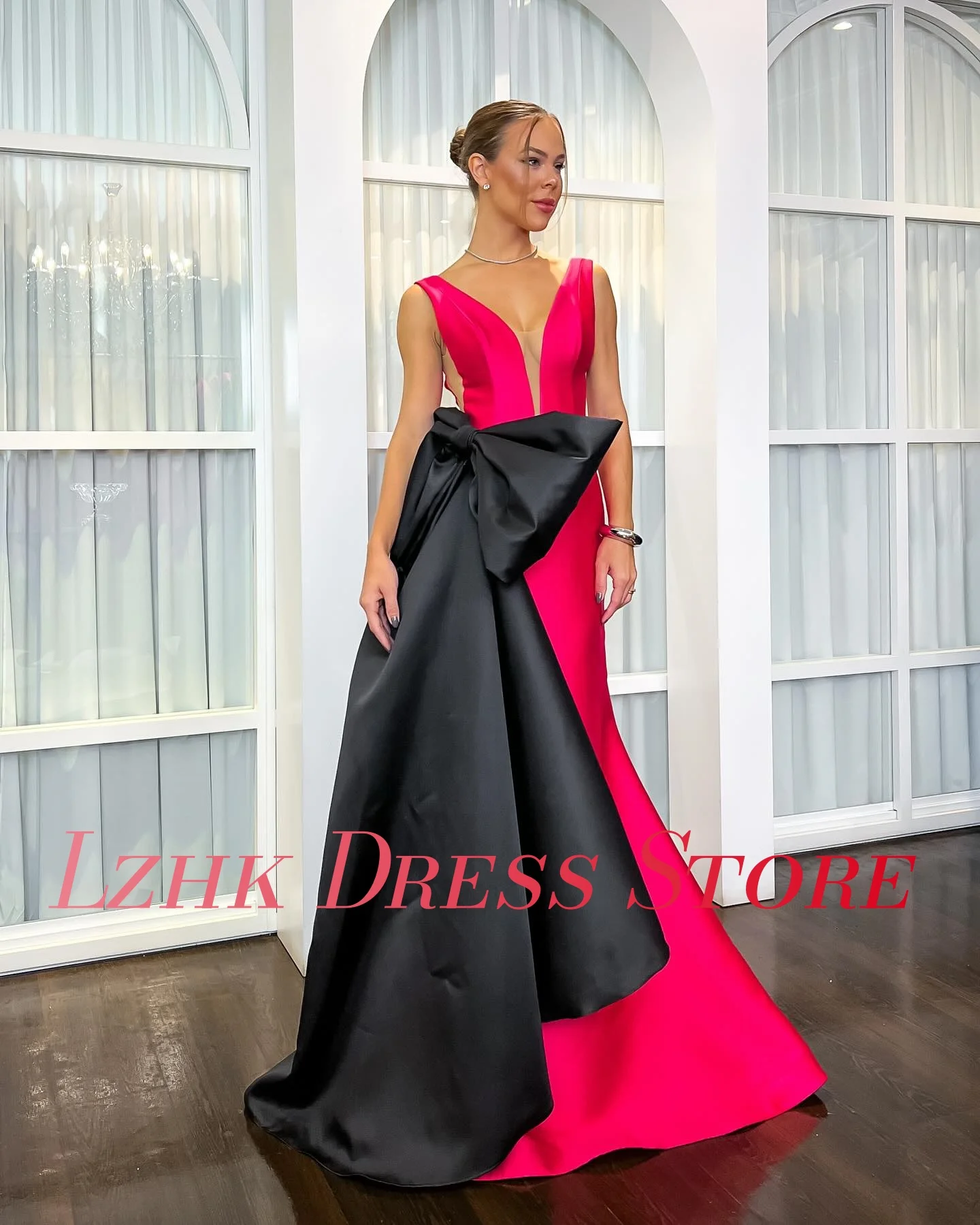 カスタマイズされた優雅なサテンマーメイド 3D リボンイブニングドレス新しいファッションノースリーブ V ネックフロアレングスفساتين سهرات