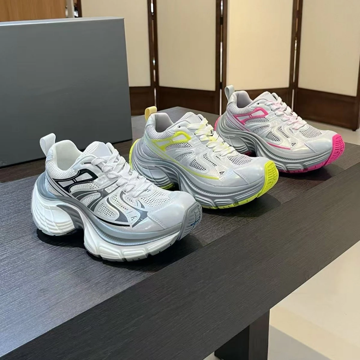 

Женские туфли для папы на толстой подошве, увеличивающие рост, повседневная обувь на шнуровке с тонкой сеткой для взрослых и девочек, универсальная спортивная обувь