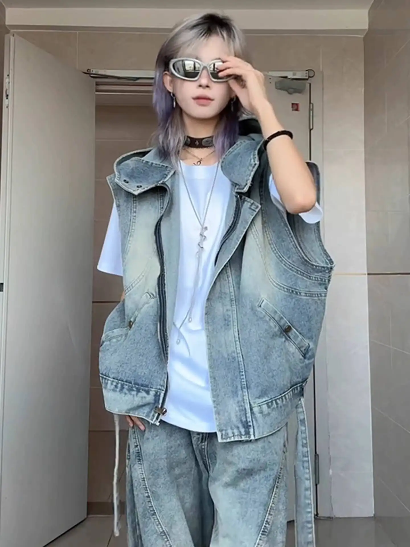Unisex Denim Vest 2026 Cargo Denim Vest For Women Niche Design Hooded Cardigan Jacket American High Street Sleeveless Waistcoat