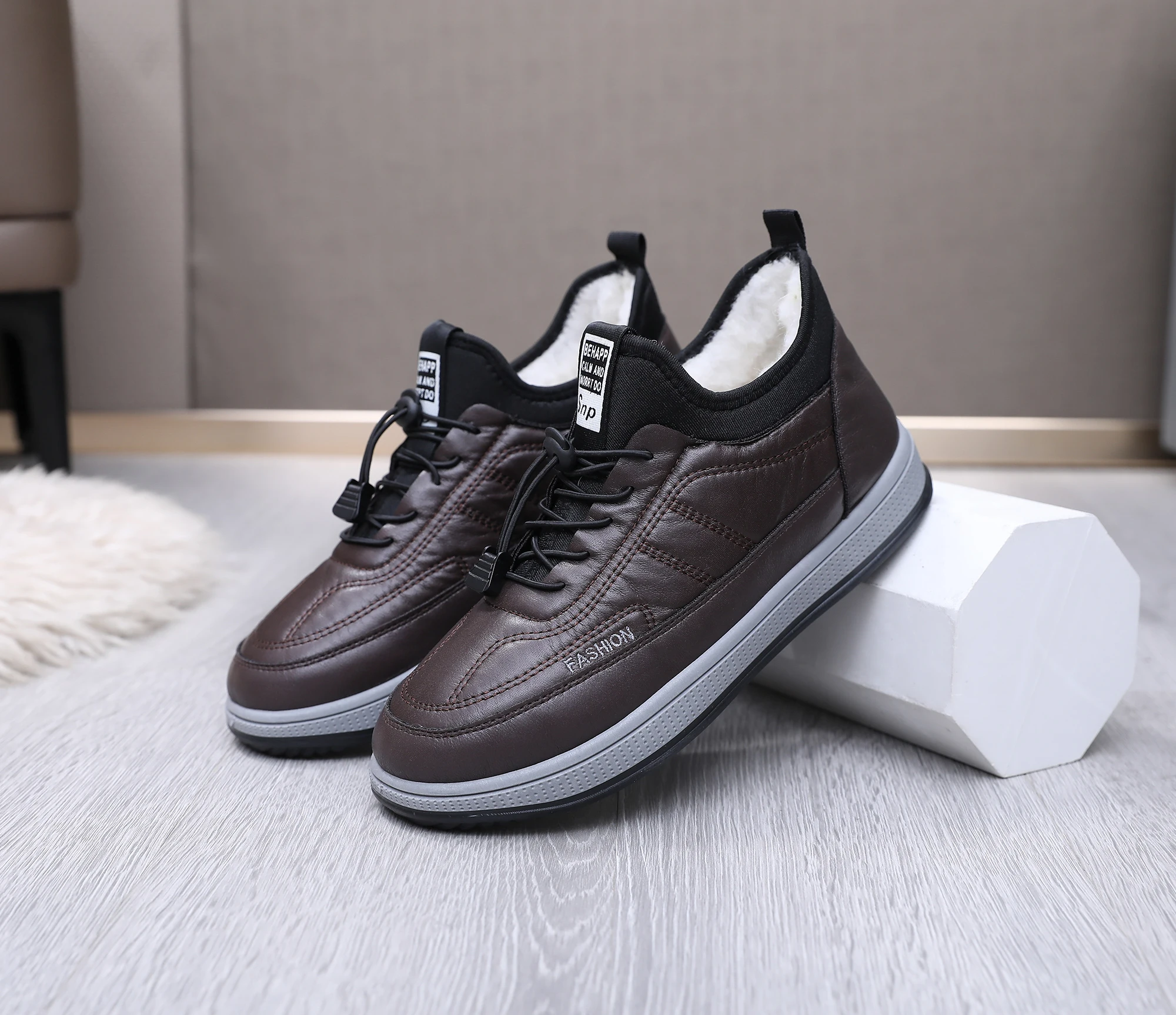 Men's Winter Waterproof Cotton Shoes, Warm Snow Boots, One-Piece Slip-On Soft-Soled Casual Walking Shoes