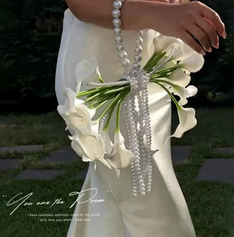 kit-diy-de-buque-de-lirios-calla-perolados-para-noivas-material-para-flores-de-casamento-e-buque-dividido