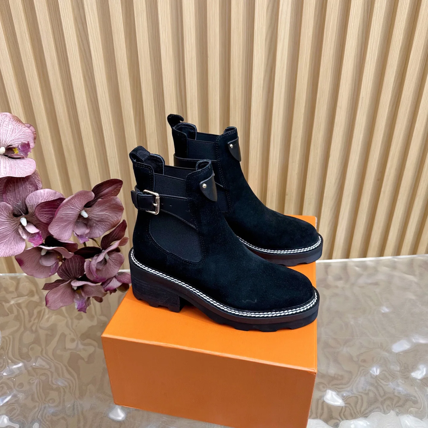 

Лидер продаж, женские ботильоны «Челси», роскошный дизайн, круглая голова, толстая подошва, верх из воловьей кожи, увеличивающий рост, размер 35-41