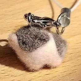 Cute Mini Resin Flocking Pig Keychains For Friend Gift Fluffy Lovely Boar Animal Pet Pendant Bag Earphone Case Phone Lanyard