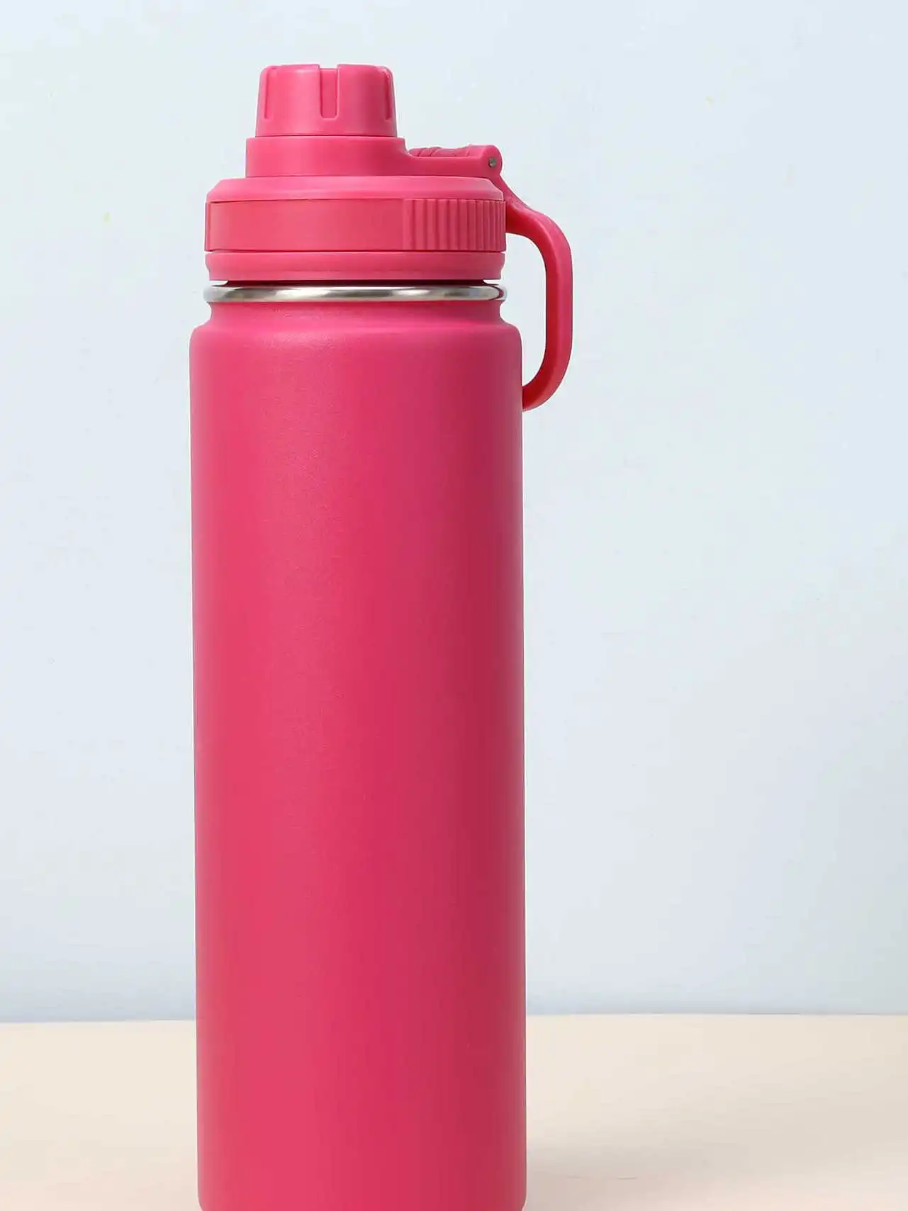 كوب ترمس فضائي كبير السعة 24 أونصة من الفولاذ المقاوم للصدأ 304، زجاجة ماء رياضية معزولة، كوب محمول للاستخدام الخارجي