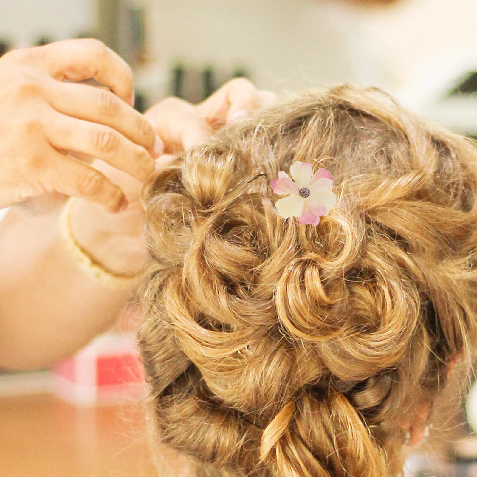 

Набор из 21 заколки для волос в виде цветов с реалистичным 3D-дизайном, заколки-зажимы для женщин, для свадьбы, школы, праздников, летних аксессуаров