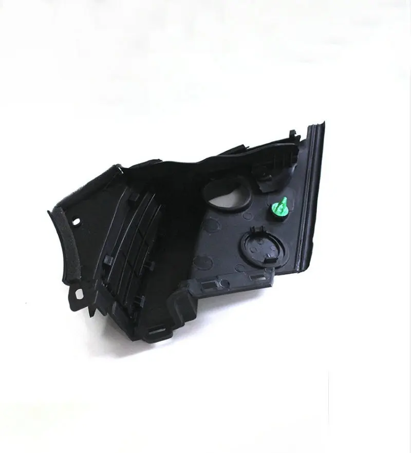 Applicable to Civic 2006-2011 Front windshield wiper guide lower cover plate Catch board Water retaining decorative panel