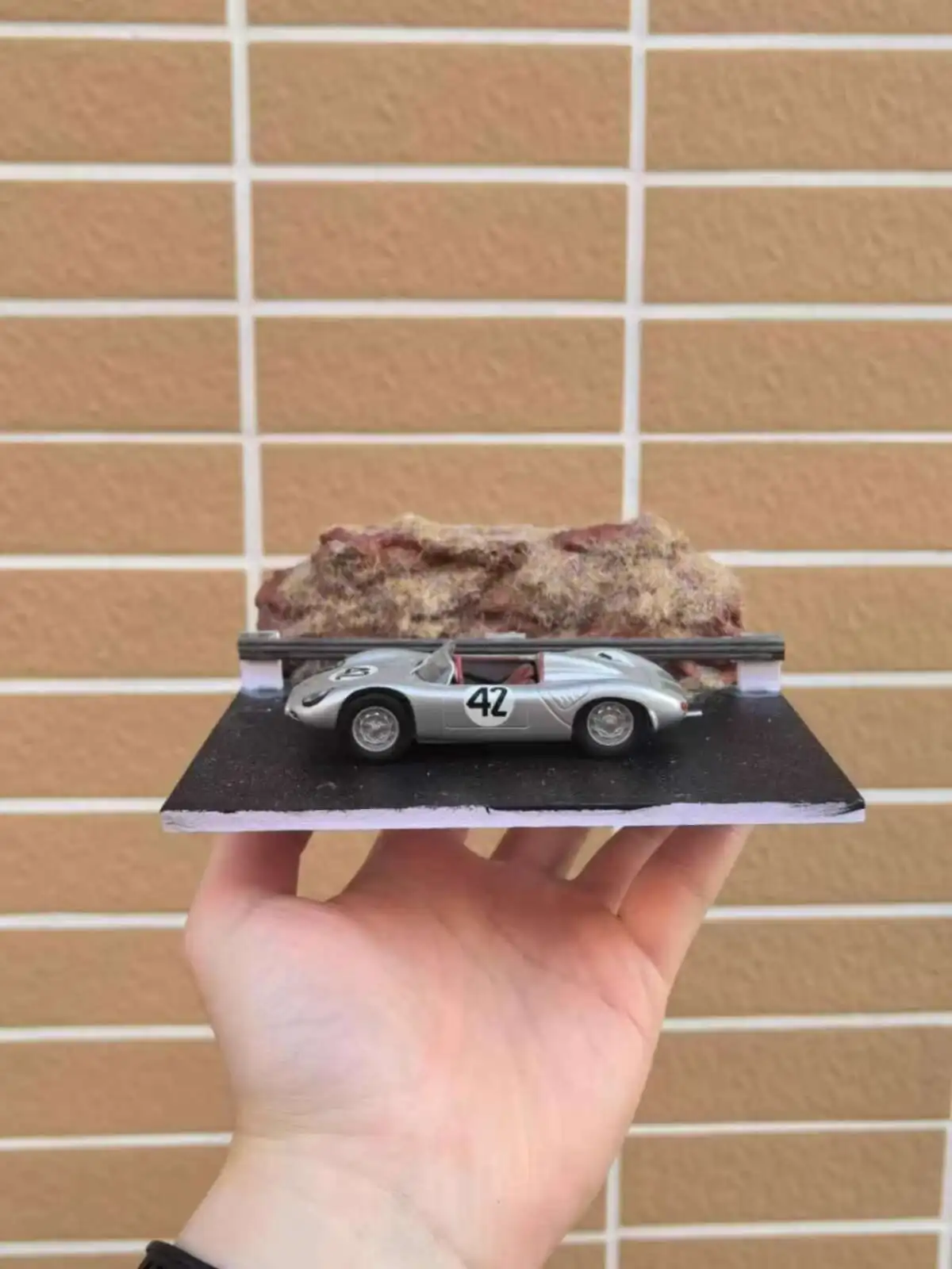 

1/64 New Arrival Special Price Diecast Car Model Scene Road Off-road Photo Parking Lot Model Furniture Display Collection Toys