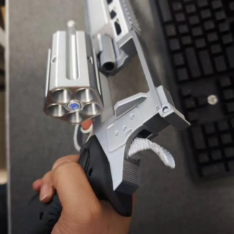 Resident Evil 9 Requiem 1/3 Non-Firing Silver Revolver Leon Gun Model Toy Cosplay Pistol Prop Desktop Display Ornament Game Gift view 5
