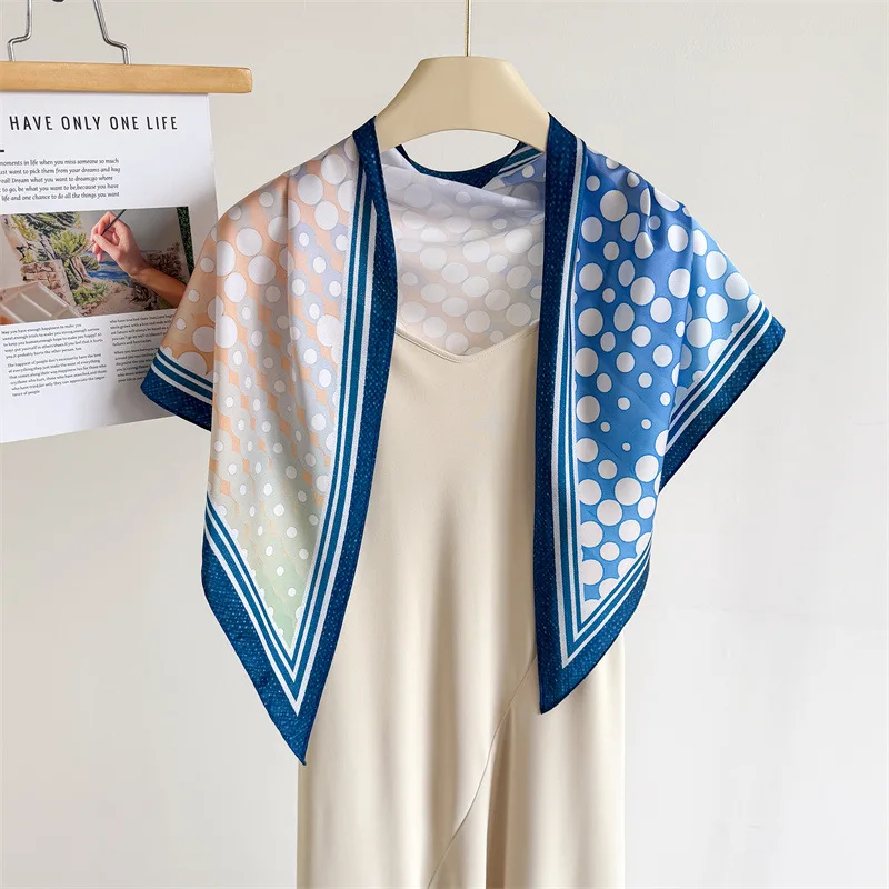 

Длинный клетчатый шарф-платок, солнцезащитная бандана с принтом, шикарный гладкий универсальный современный уличный аксессуар, женский хиджаб