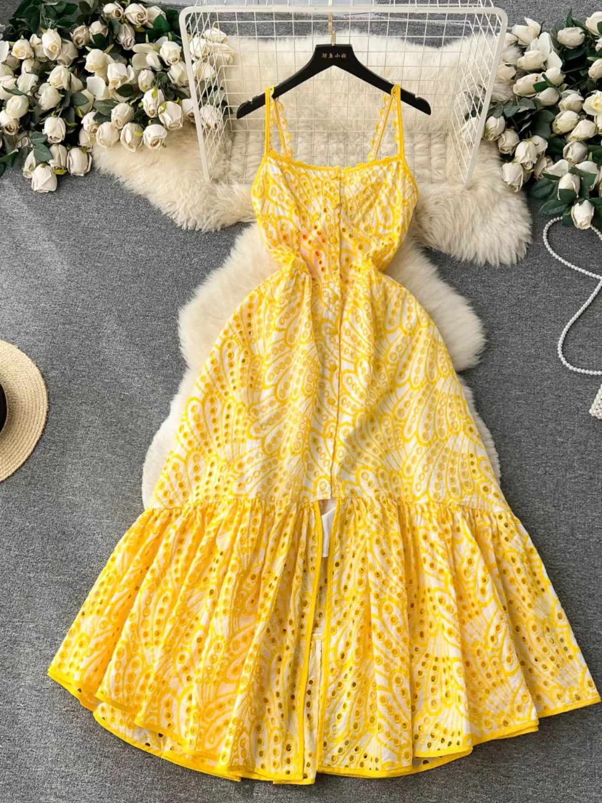 

Beach Resort Style Printed Sling Strapless Dress Women's Summer Hollow Out Slit Design Sense Niche Fashion Casual Long Skirt