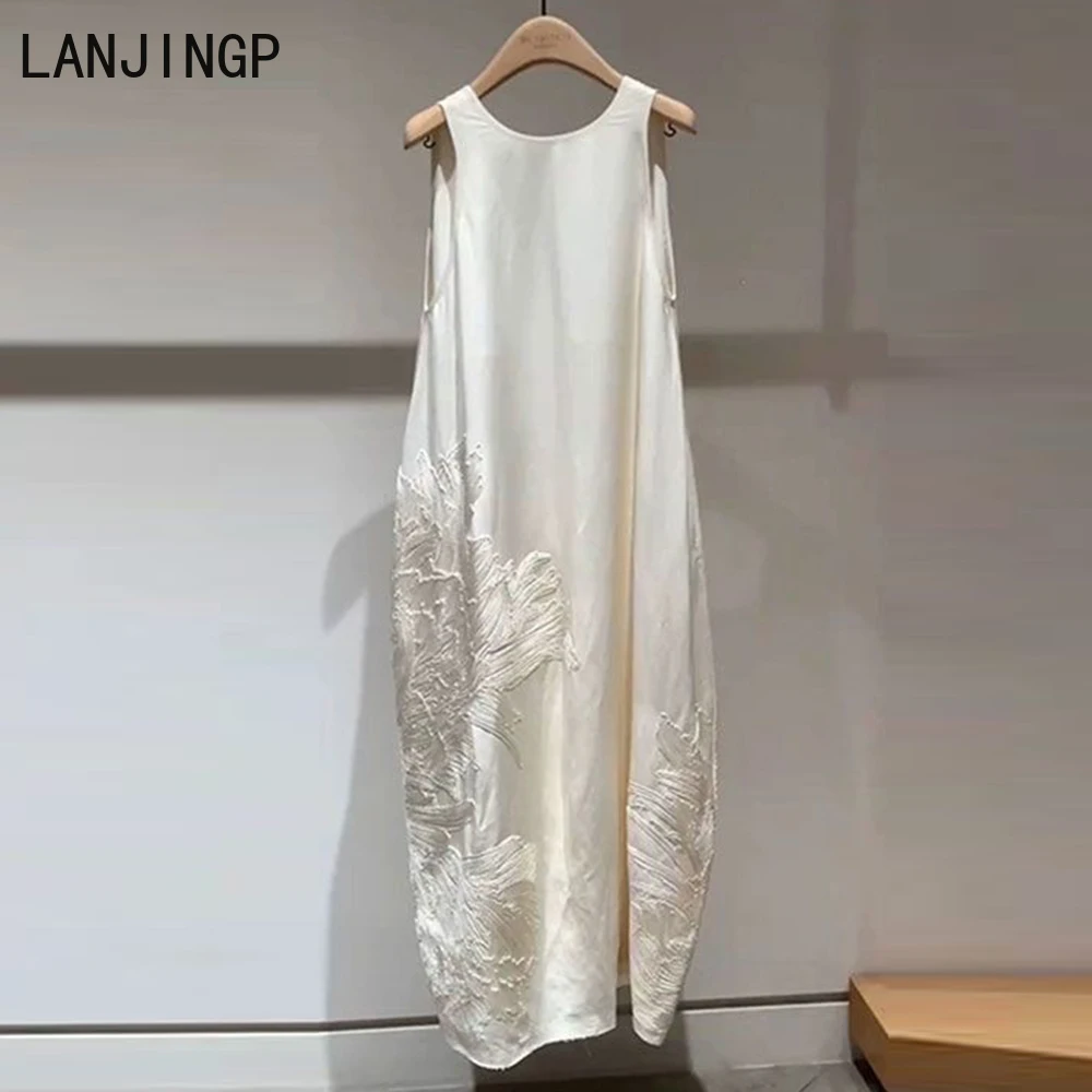 

2025 summer new French style high-end long dress thin suspender embroidered dress vestidos elegantes para mujer