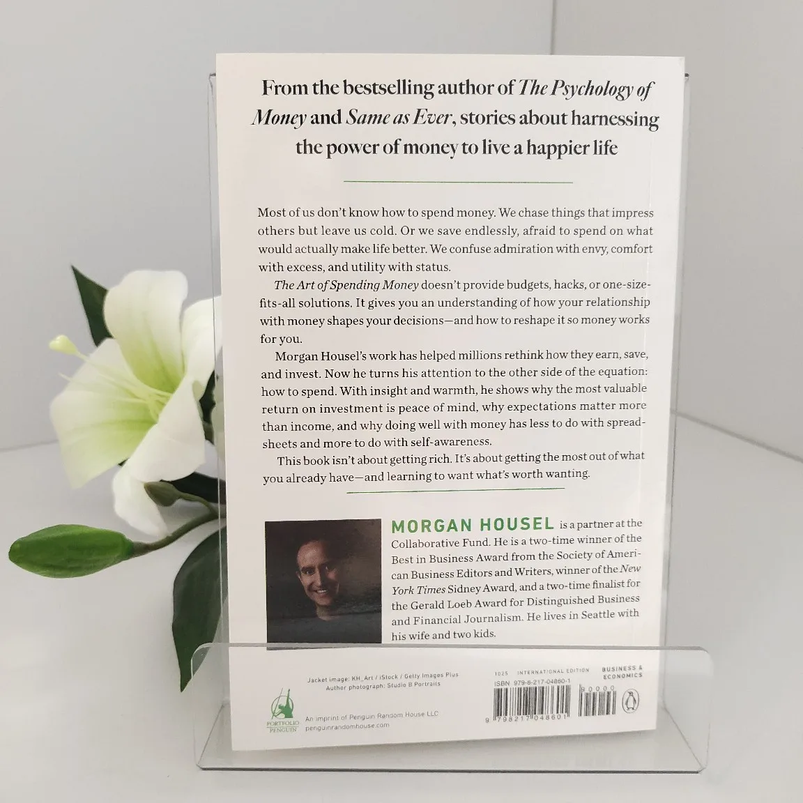 The Art of Spending Money Personal Finance Book, Simple Choices for a Richer Life English Book