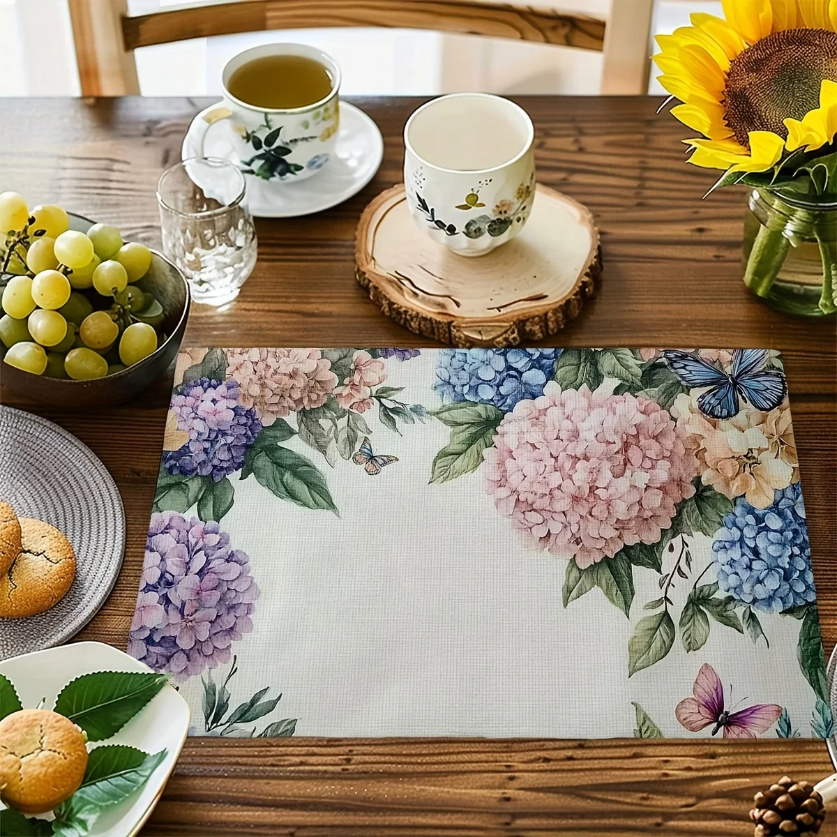 

VIKAMA 4pc Hydrangea Butterfly Pattern Placemats In Pink Purple And Blue Floral Table Mats For Home Decoration