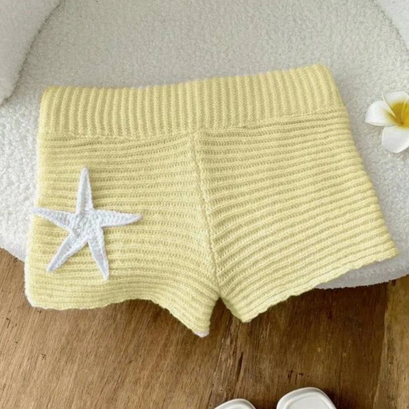 Süße Damen-Shorts mit niedrigem Bund, gestrickt, Seestern-Patchwork, Häkel-Shorts, Y2k-Micro-Shorts, dünne Lounge-Strick-Mini-Shorts mit niedriger Taille