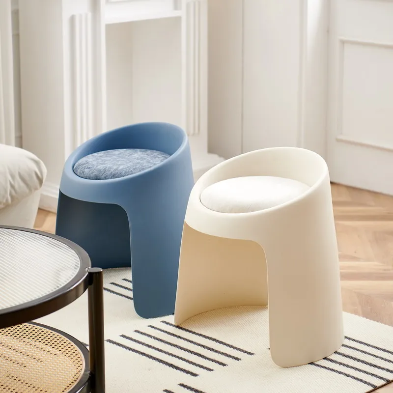Creative Home Leisure Stool Stackable Plastic Footrest Living Room Shoe Bench Thick Desk Chair