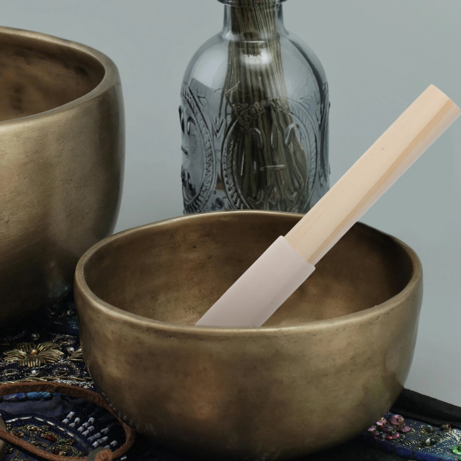 

Comfortable Grip Singing Bowl Mallet Rubber Wood Handle Portable Design for Crystal Sound Bowls Accessory