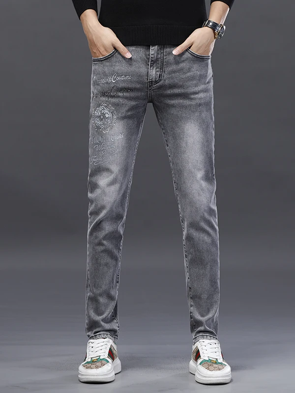 

Мужские джинсы slim fit: модные повседневные длинные брюки с бриллиантовой отделкой, средней посадкой, из эластичного хлопкового денима, универсальные, на все сезоны.