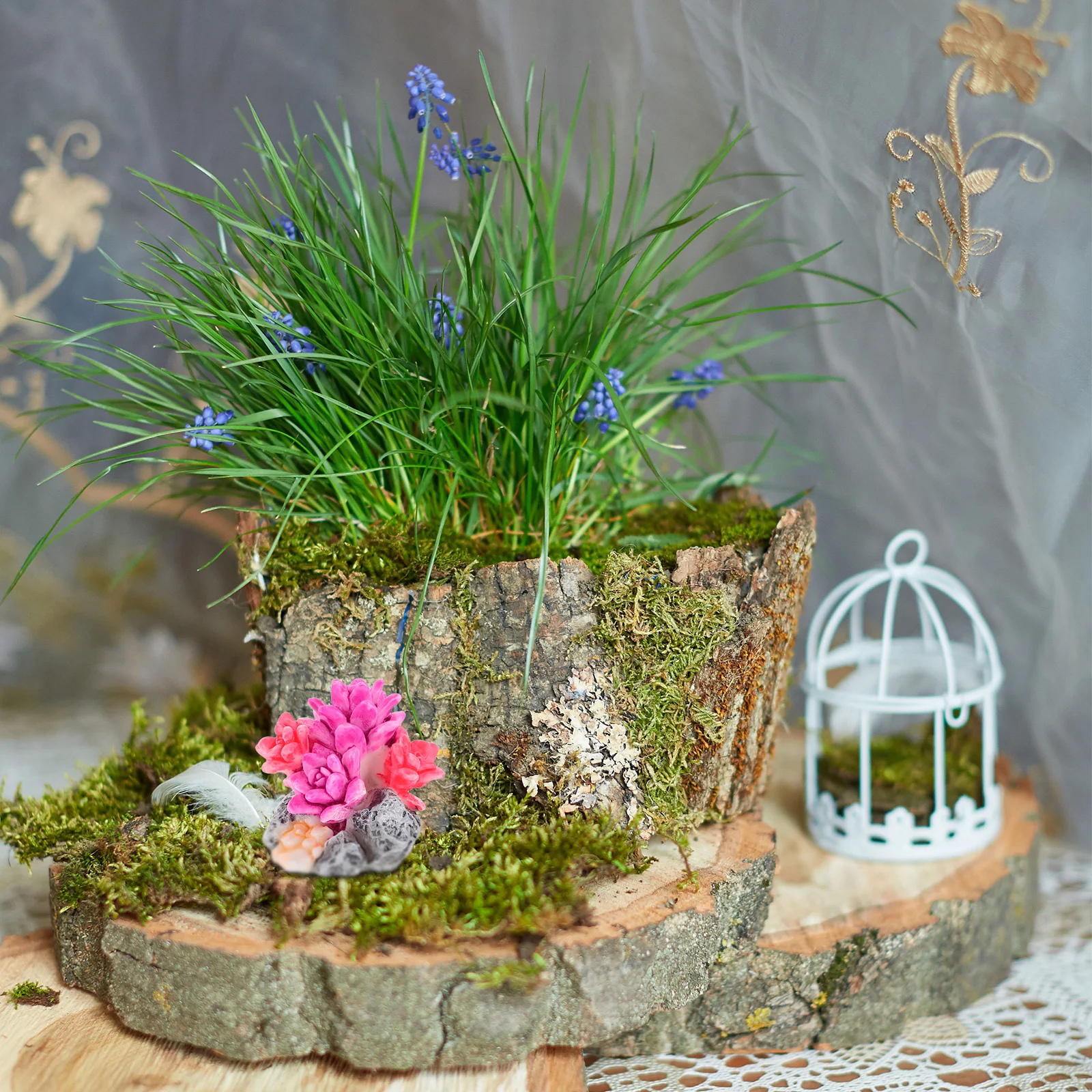 

4 Pcs Moss Micro Landscape Ornaments Mini Resin Cactus Figurines Succulents Artificial Tiny Figures Crafts