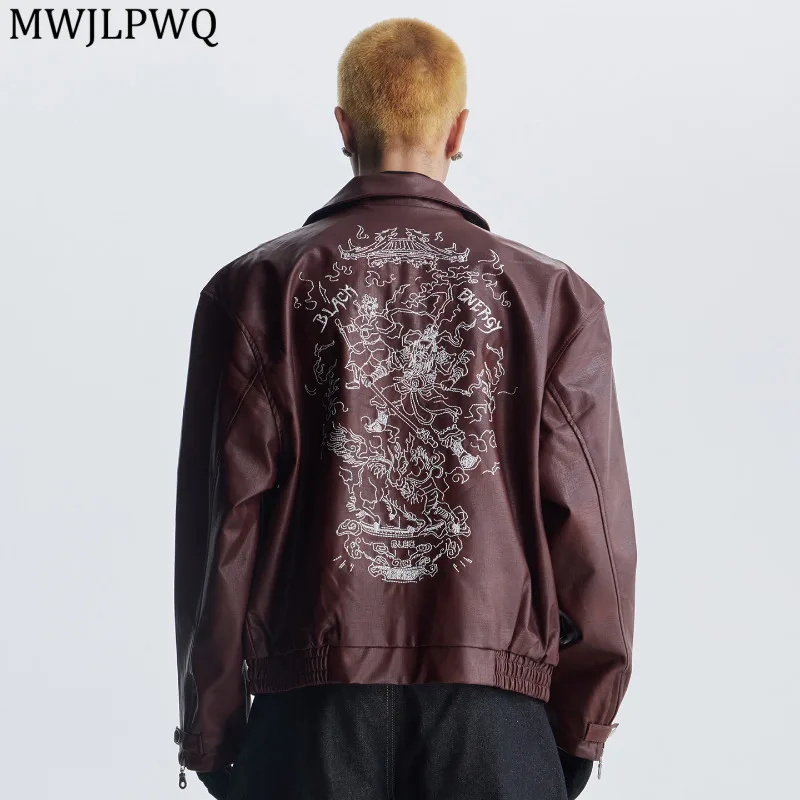 

MWJLPWQ Heavy Embroidery Lapel Short Leather Jacket Men's High Street Long Sleeve Zipper Hiphop Autumn Loose Casual Coat 11643