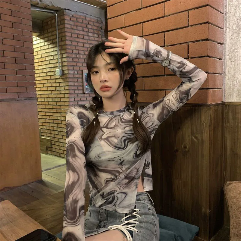 Vintage Tie Dye Print Y2k Crop Tops Woman Summer Fashion Irregular Side Split T-shirt Women Sunscreen Long Sleeve Cropped Tee