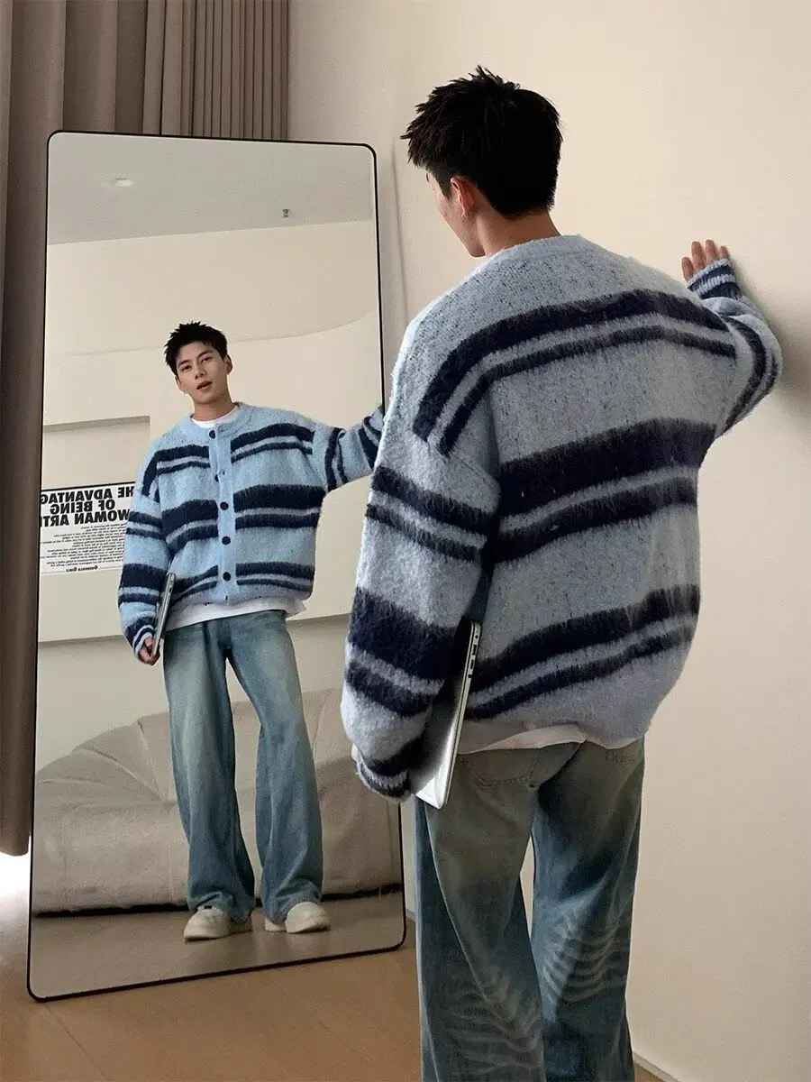 

American Retro Soft Nurtured Fake Fur Striped Knitted Sweater Men's Outerwear Autumn Winter Lazy Sle Loose Open Cardi...