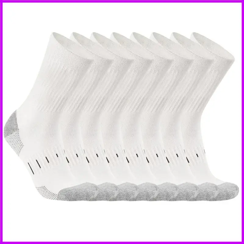 

Спортивные носки спортивной команды на открытом воздухе носки спортивных носков с подушкой